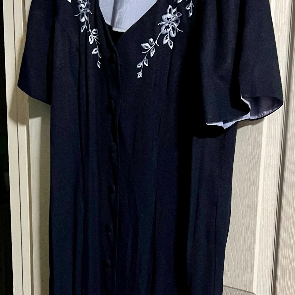 VINTAGE Dressbarn Dress